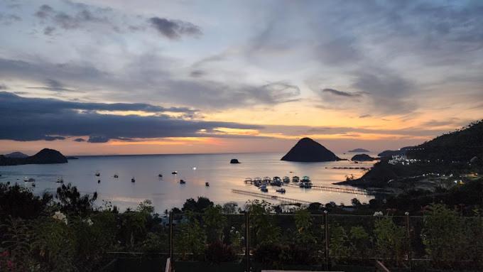 Sunset Hill Hotel Labuan Bajo Zewnętrze zdjęcie