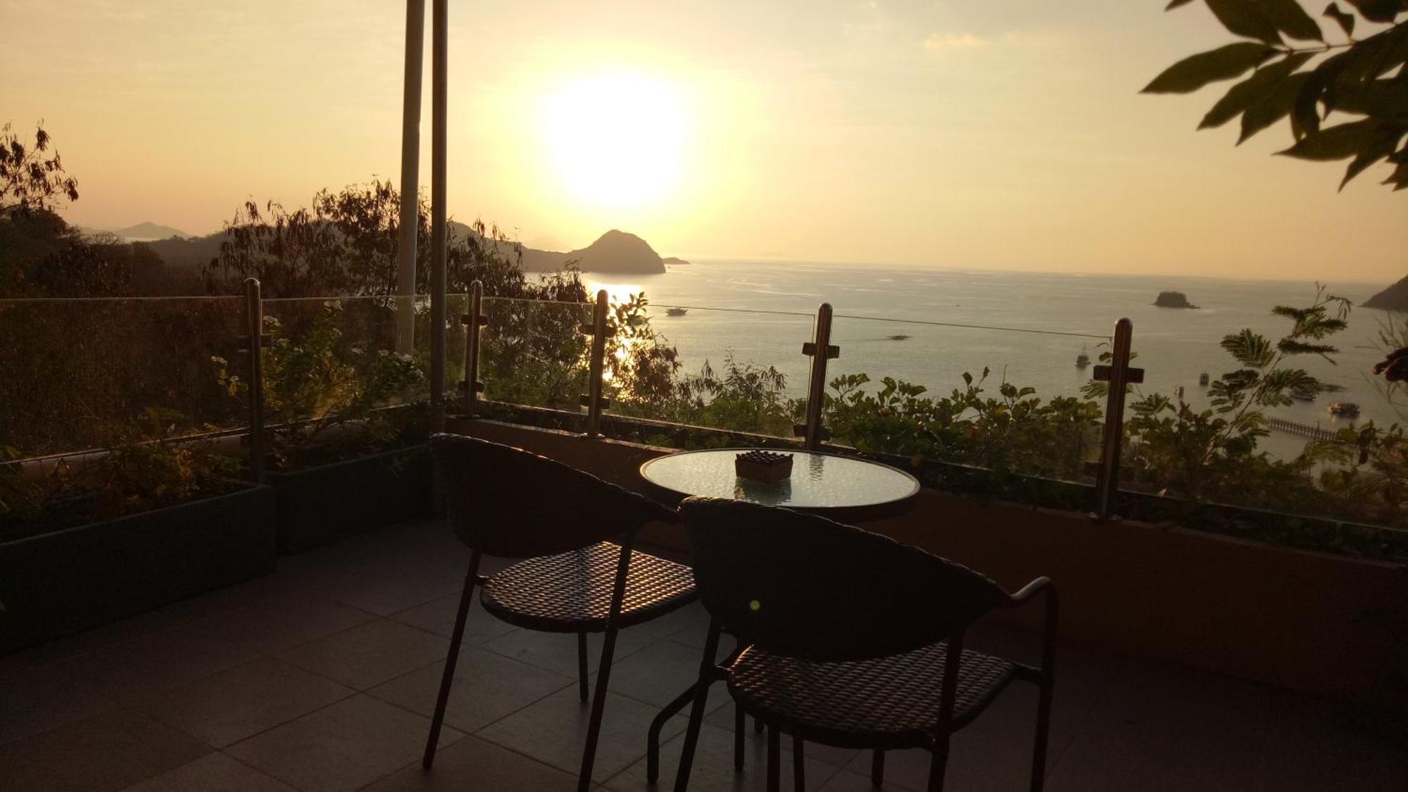 Sunset Hill Hotel Labuan Bajo Pokój zdjęcie